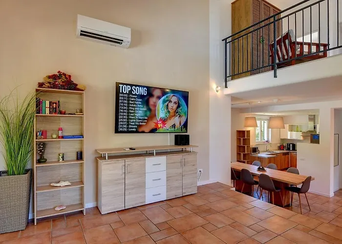 Villa Medulin 빌라 메덜린